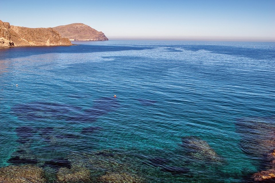 Why can't you get in the water in Cabo San Lucas?